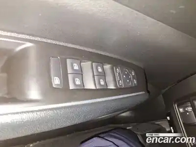 Renault QM6 2021 2.0 Автомат в Москве № 185965, миниатюра 11