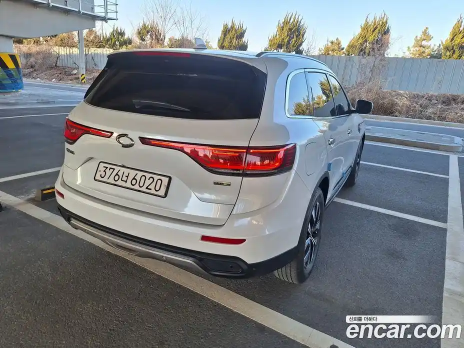 Renault QM6 2021 2.0 Автомат в Москве № 185965, фото 5