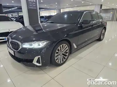 BMW 5-Series, 2023