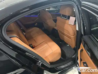 BMW 5-Series 2023 2.0 Автомат в Москве № 190233, миниатюра 11