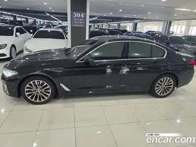 BMW 5-Series 2023 2.0 Автомат в Москве № 190233, миниатюра 2
