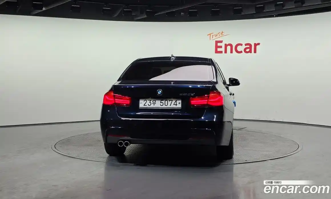 BMW 3-Series 2017 2.0 Автомат в Москве № 192512, фото 16