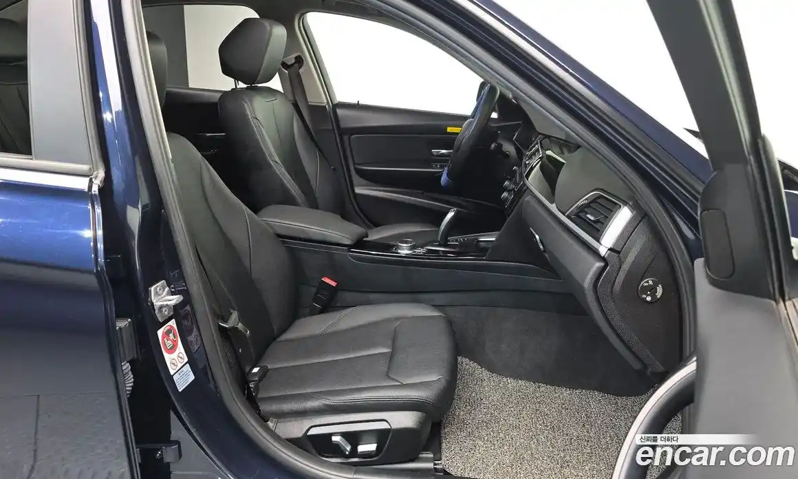 BMW 3-Series 2017 2.0 Автомат в Москве № 192512, фото 10