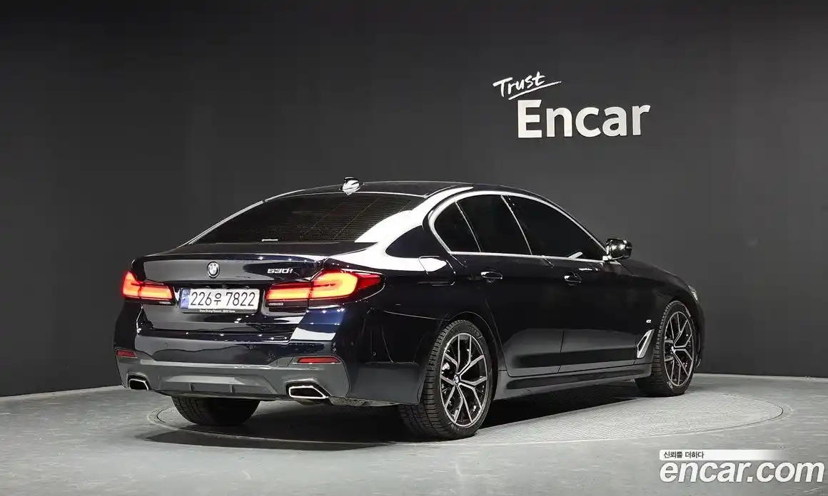 BMW 5-Series 2022 2.0 Автомат в Москве № 193239, фото 3