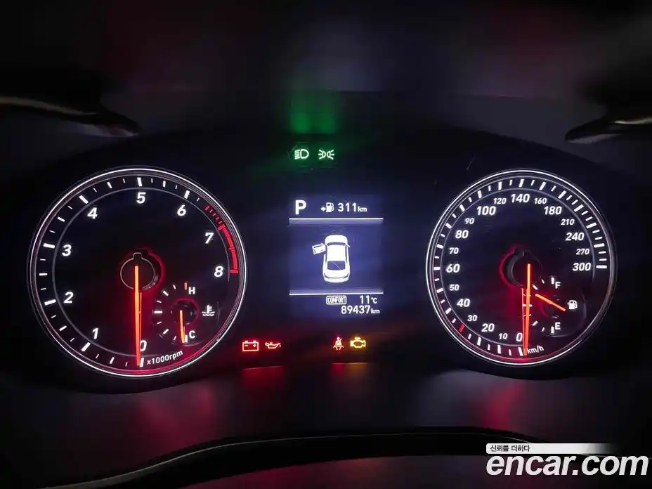 Genesis G70 2018 3.3 Автомат в Москве № 19598, фото 15