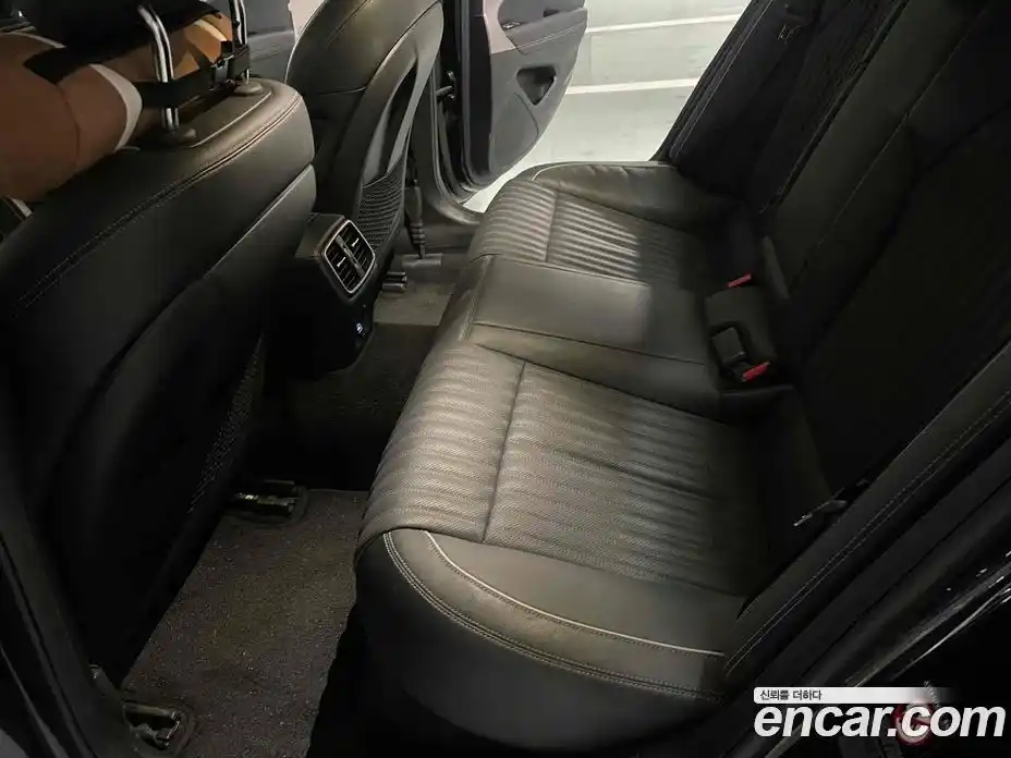 Genesis G70 2018 3.3 Автомат в Москве № 19598, фото 19