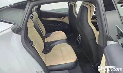 Porsche Taycan 2021 0.1 Автомат в Москве № 197306, миниатюра 12