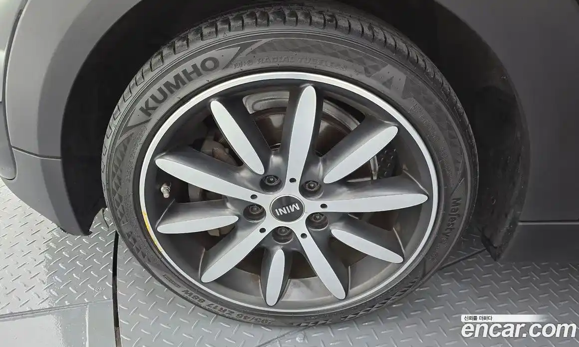 Mini Cooper Convertible 2017 2.0 Автомат в Москве № 198492, фото 17