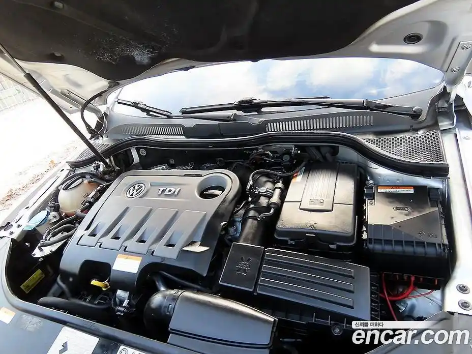 Volkswagen CC 2014 2.0 Автомат в Москве № 199342, фото 16