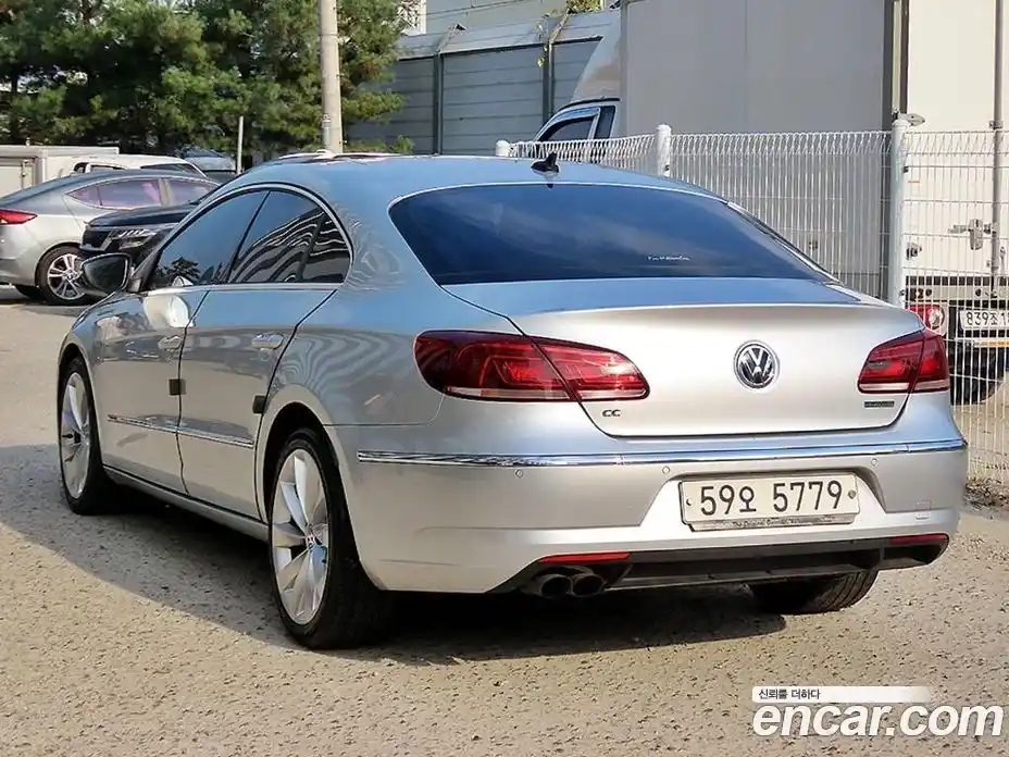 Volkswagen CC 2014 2.0 Автомат в Москве № 199342, фото 3