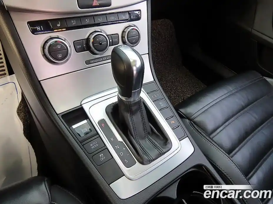 Volkswagen CC 2014 2.0 Автомат в Москве № 199342, фото 10