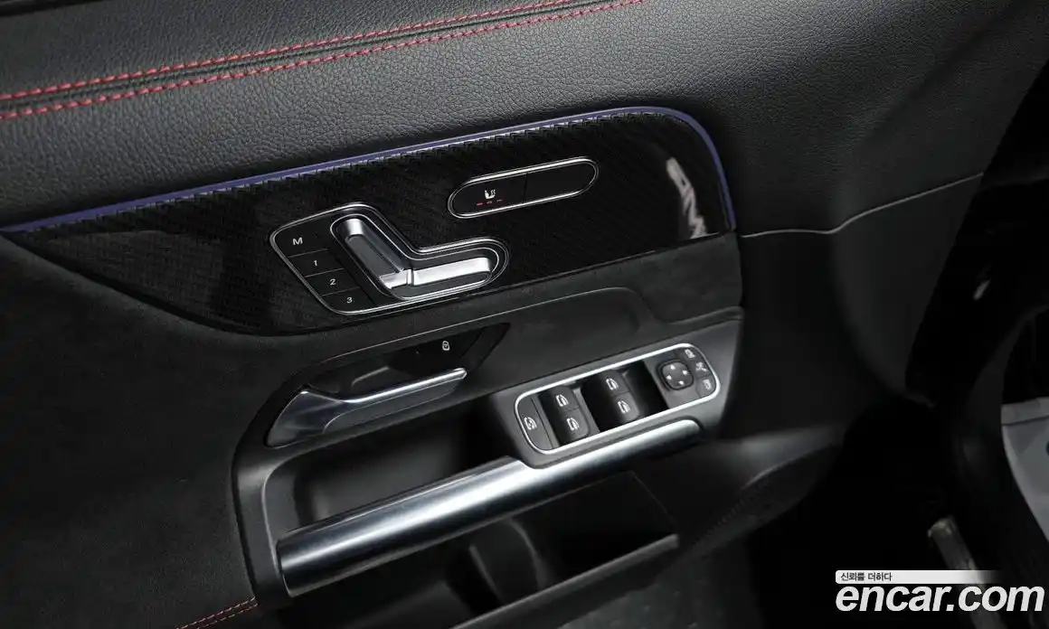 Mercedes-Benz GLA-Class 2022 2.0 Автомат в Москве № 205052, фото 16