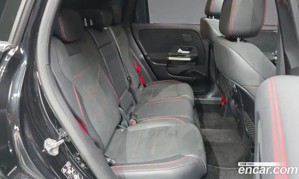 Mercedes-Benz GLA-Class 2022 2.0 Автомат в Москве № 205052, фото 7