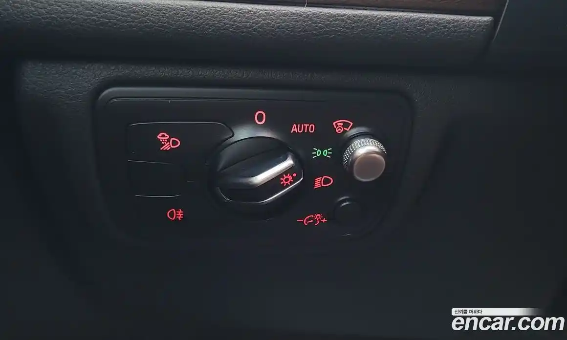 Audi A6 2015 2.0 Вариатор в Москве № 207311, фото 12