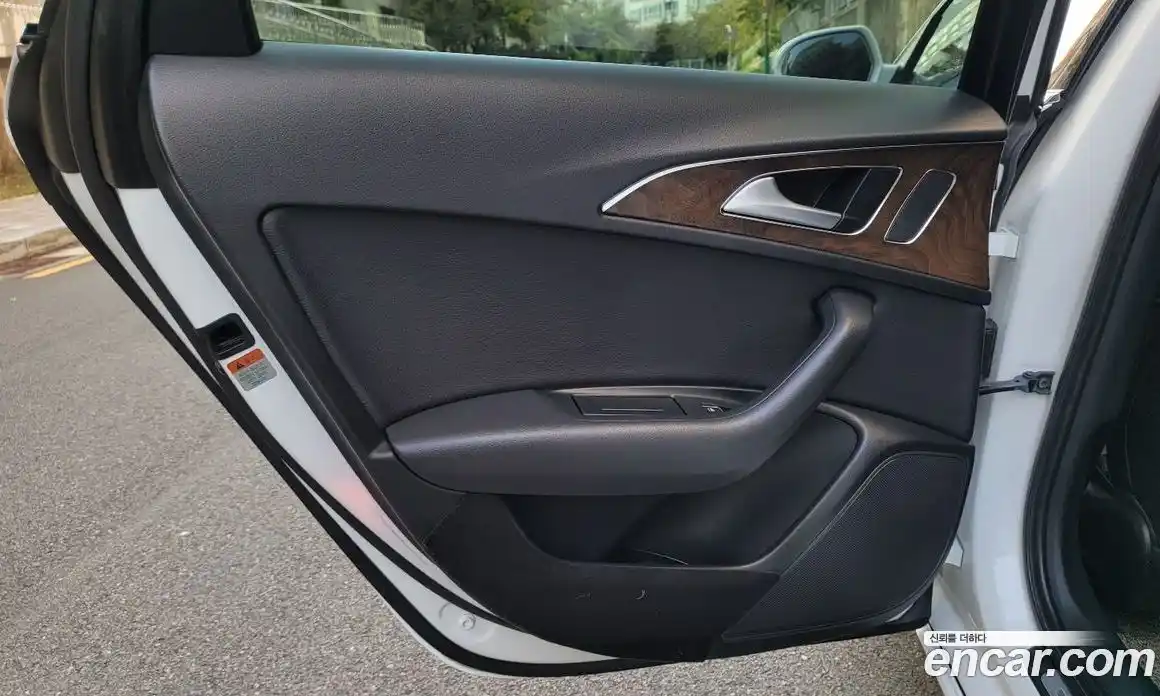 Audi A6 2015 2.0 Вариатор в Москве № 207311, фото 14