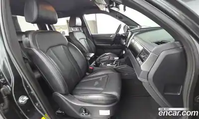 SsangYong Rexton 2021 2.2 Автомат в Москве № 207952, миниатюра 4