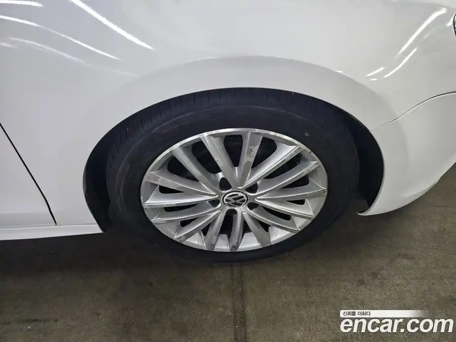 Volkswagen Jetta 2012 1.6 Автомат в Москве № 208532, фото 9