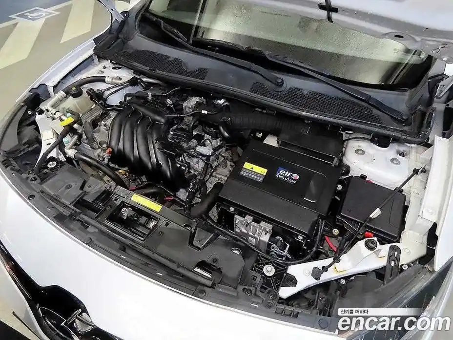 Renault SM3 2018 1.6 Автомат в Москве № 210010, фото 17