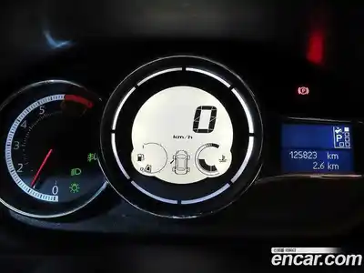 Renault SM3 2018 1.6 Автомат в Москве № 210010, миниатюра 9
