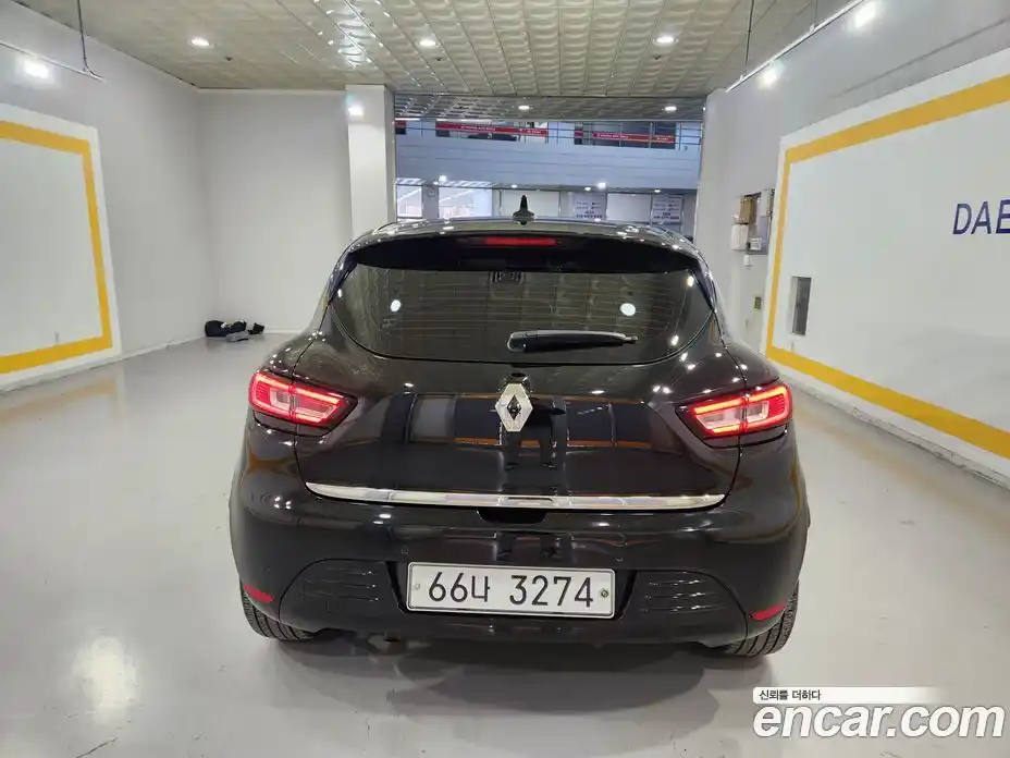 Renault Cilo 2018 1.5 Автомат в Москве № 210013, фото 4