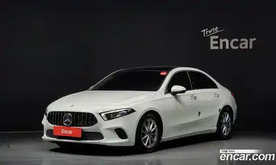 Mercedes-Benz A-Class 2020 2.0 Автомат в Москве № 211950, миниатюра 12