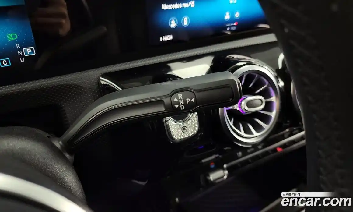 Mercedes-Benz A-Class 2020 2.0 Автомат в Москве № 211950, фото 20