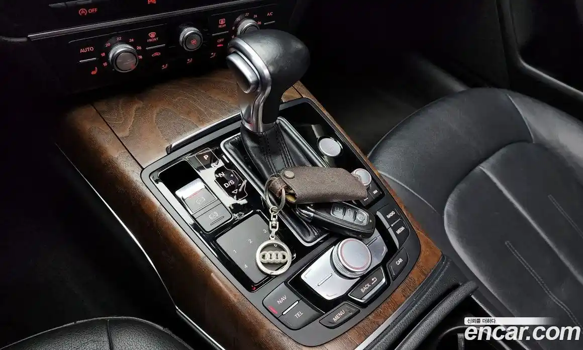 Audi A6 2015 2.0 Автомат в Москве № 212667, фото 1