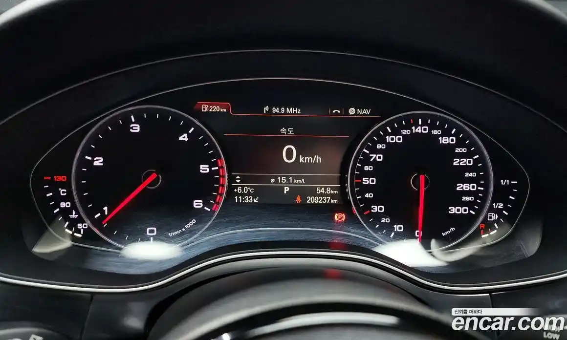 Audi A6 2015 2.0 Автомат в Москве № 212667, фото 11