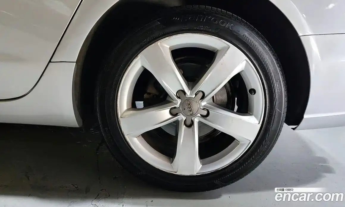 Audi A6 2015 2.0 Автомат в Москве № 212667, фото 18