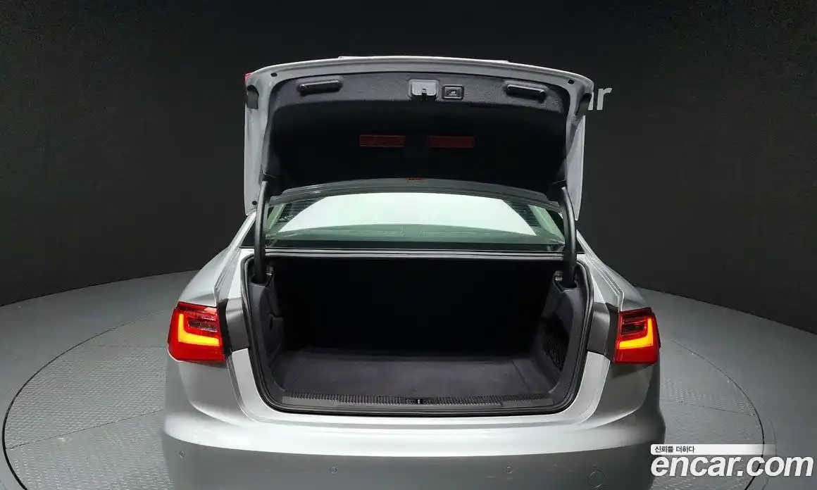 Audi A6 2015 2.0 Автомат в Москве № 212667, фото 19