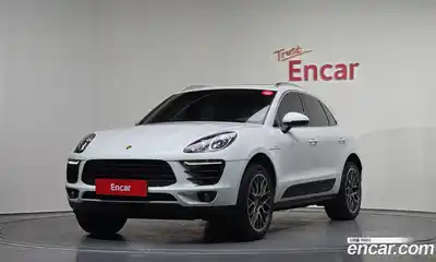 Porsche Macan, 2015