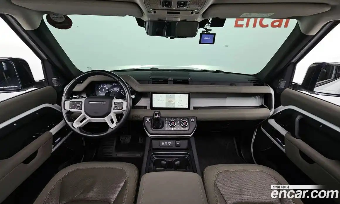 Land Rover Defender 2020 2.0 Автомат в Москве № 213653, фото 13