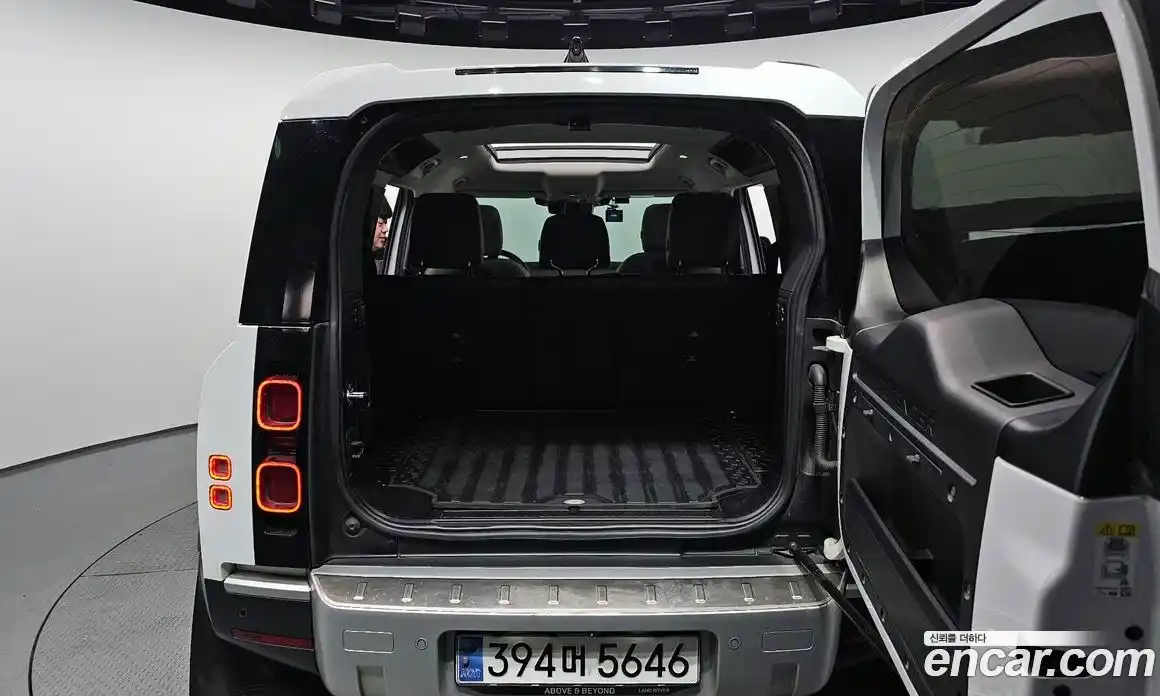 Land Rover Defender 2020 2.0 Автомат в Москве № 213653, фото 19