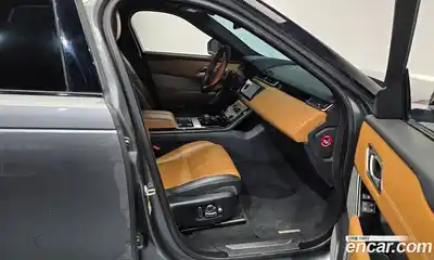 Land Rover Range-Rover Velar 2018 3.0 Автомат в Москве № 213735, миниатюра 7