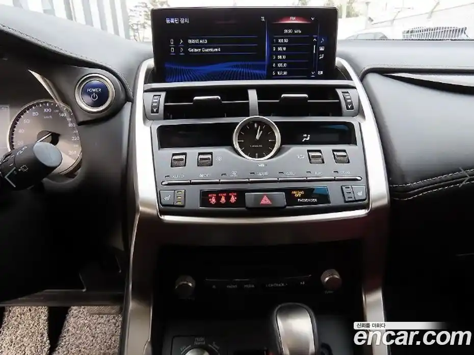 Lexus NX 2019 2.5 Автомат в Москве № 214800, фото 13