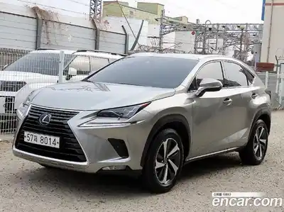 Lexus NX 2019 2.5 Автомат в Москве № 214800, миниатюра 2
