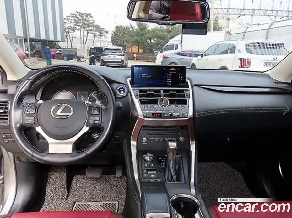 Lexus NX 2019 2.5 Автомат в Москве № 214800, фото 7