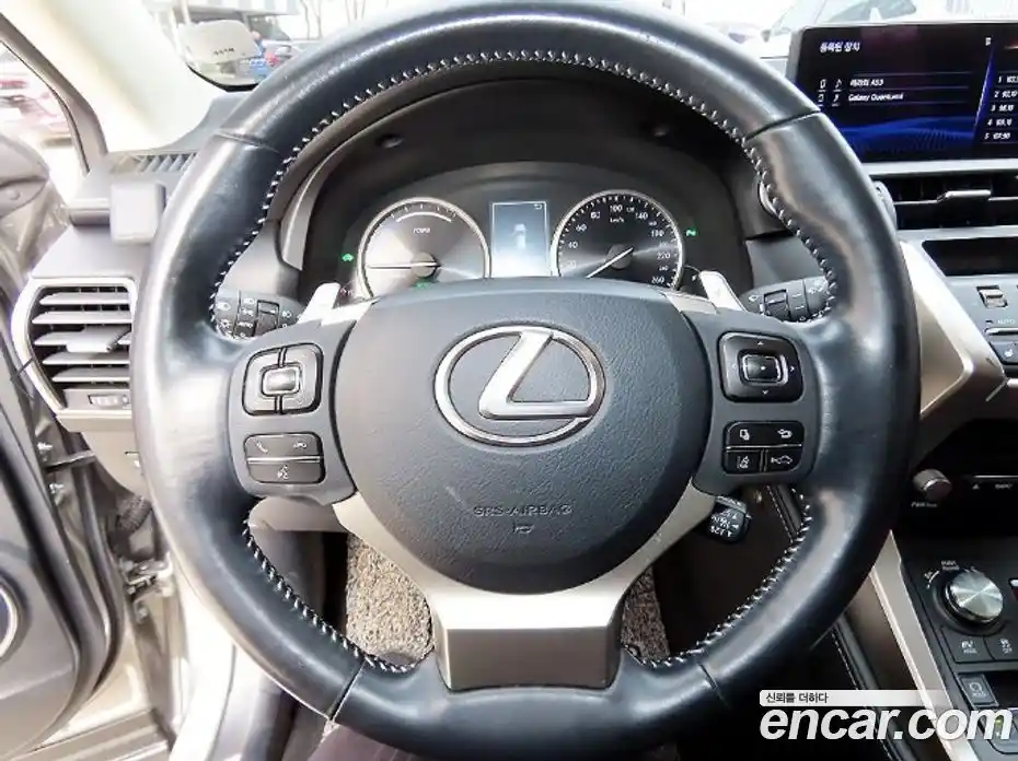 Lexus NX 2019 2.5 Автомат в Москве № 214800, фото 8