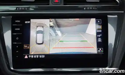 Volkswagen Tiguan 2021 2.0 Автомат в Москве № 215053, миниатюра 4