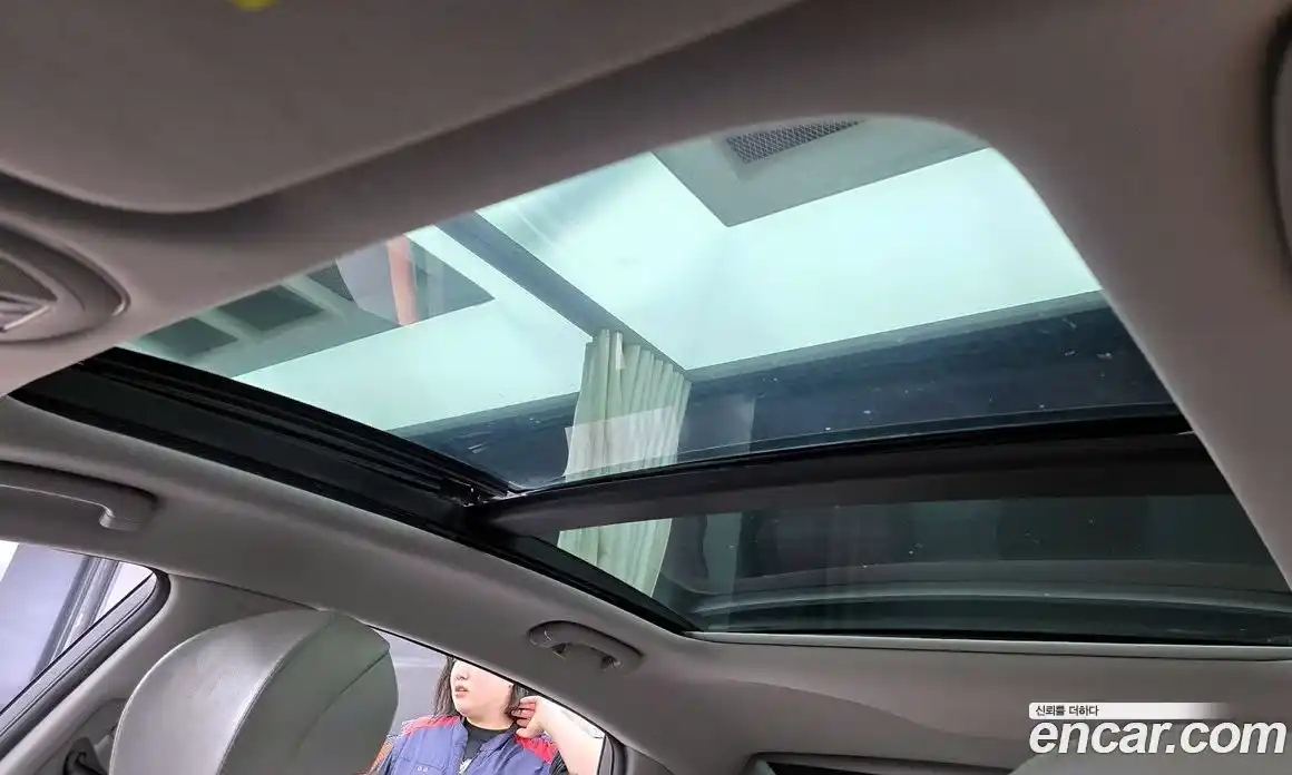 Genesis G80 2017 3.8 Автомат в Москве № 21508, фото 19