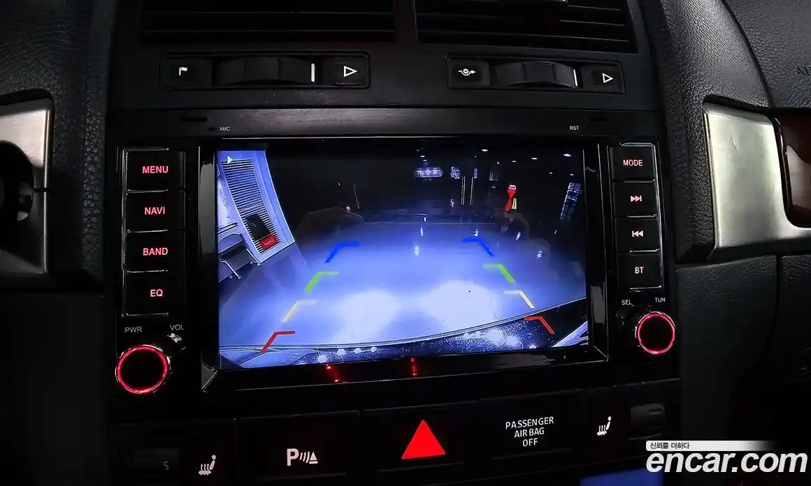 Volkswagen Touareg 2005 4.2 Автомат в Москве № 215372, фото 15