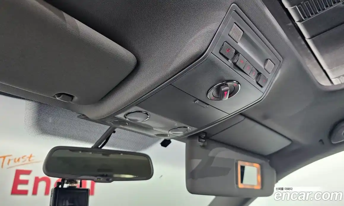 Volkswagen Touareg 2005 4.2 Автомат в Москве № 215372, фото 18