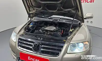 Volkswagen Touareg 2005 4.2 Автомат в Москве № 215372, миниатюра 6