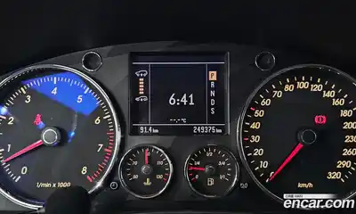 Volkswagen Touareg 2005 4.2 Автомат в Москве № 215372, миниатюра 8