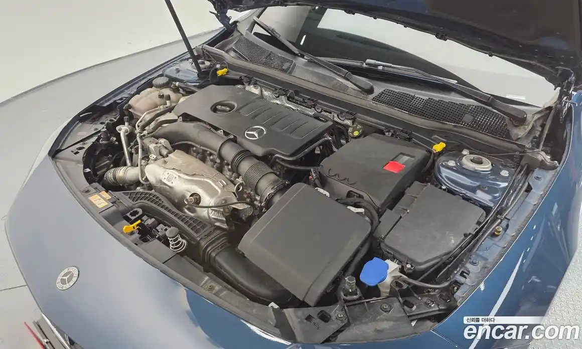 Mercedes-Benz CLA-Class 2022 2.0 Автомат в Москве № 217887, фото 4