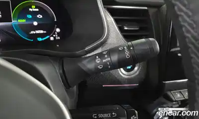 Renault Arkana 2025 1.6 Автомат в Москве № 220835, миниатюра 11