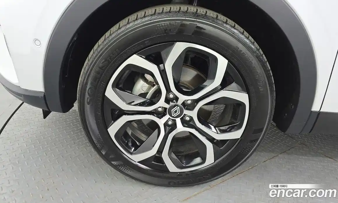 Renault Arkana 2025 1.6 Автомат в Москве № 220835, фото 17