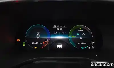 Renault Arkana 2025 1.6 Автомат в Москве № 220835, миниатюра 3