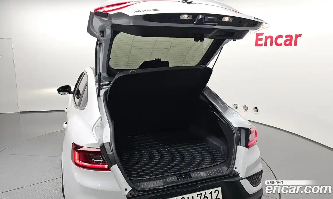 Renault XM3 2022 1.3 Автомат в Москве № 221711, фото 20