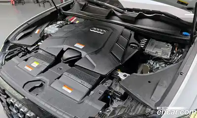 Audi Q8 2021 3.0 Автомат в Москве № 229892, миниатюра 6